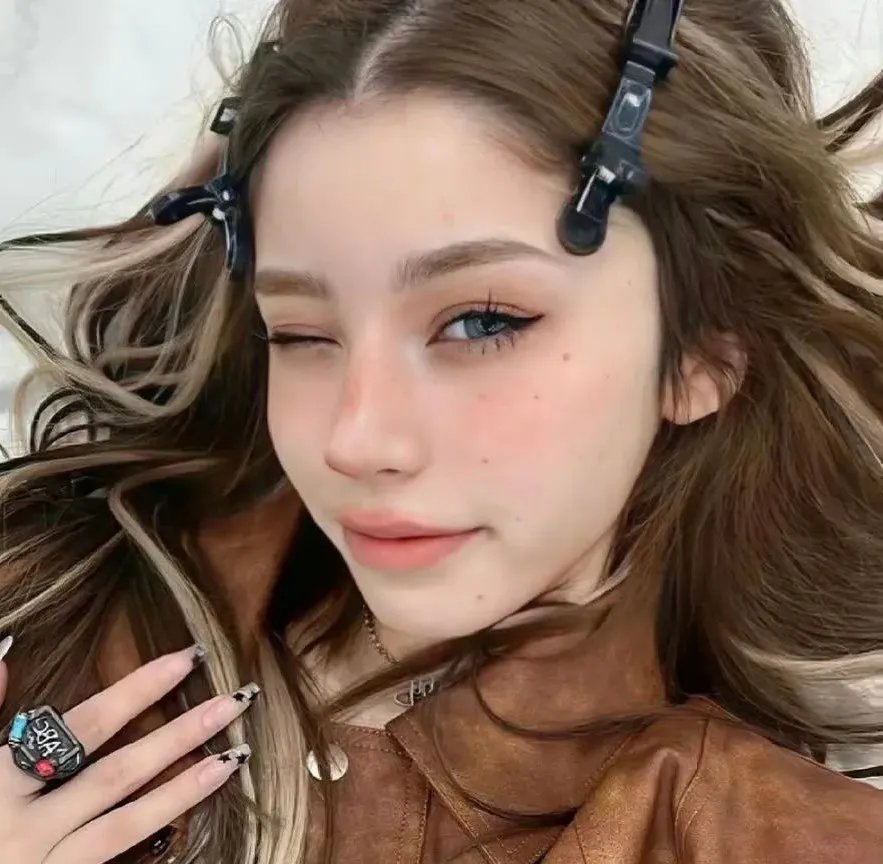 可疑的邻居们